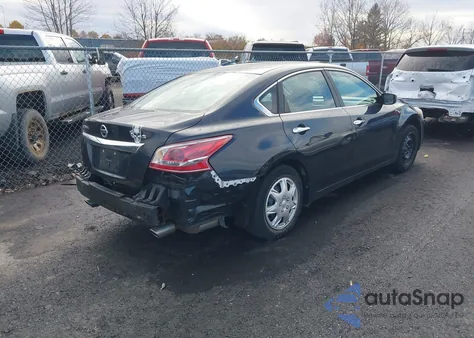 2015 Nissan Altima 2.5 S из США, поврежденный, VIN 1N4AL3AP9FC181072